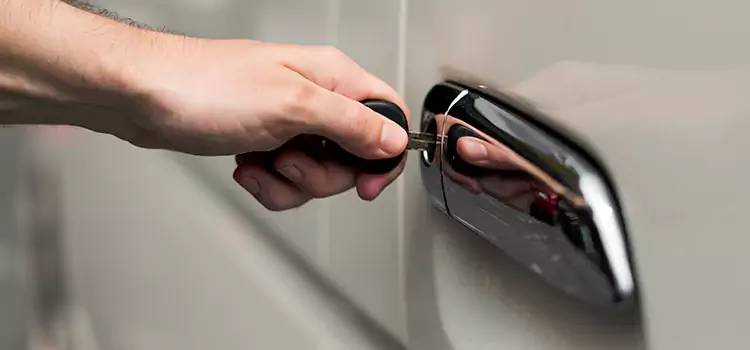 Why Choose Our Auto Locksmith Team in Centereach, NY?