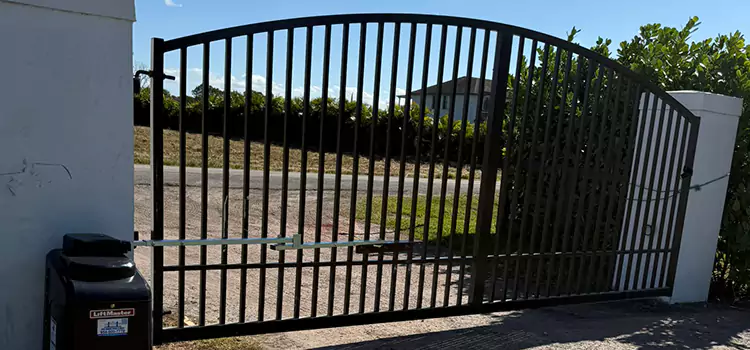Driveway Fence Repair Centereach